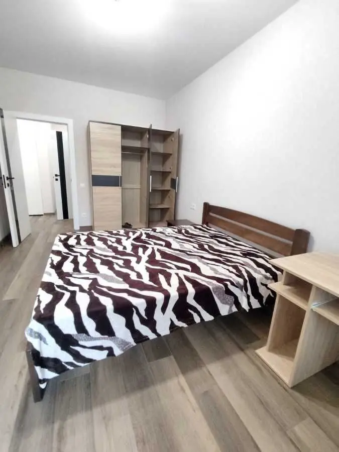Фото Зняти 3 кімнатну квартиру, Бажова вул.  Київ в довгострокову оренду, ціна: 32000 UAH, код 8653