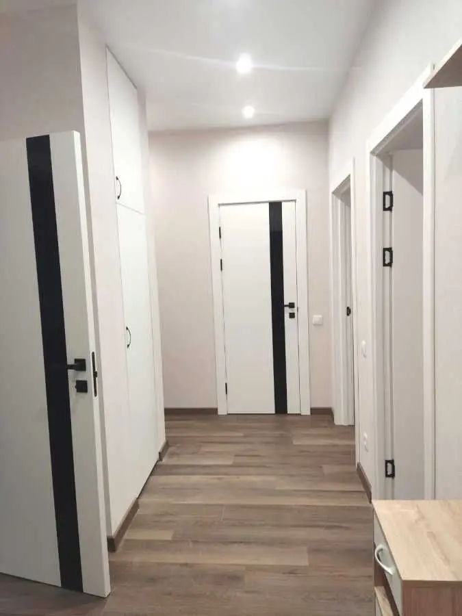 Фото Зняти 3 кімнатну квартиру, Бажова вул.  Київ в довгострокову оренду, ціна: 32000 UAH, код 8653