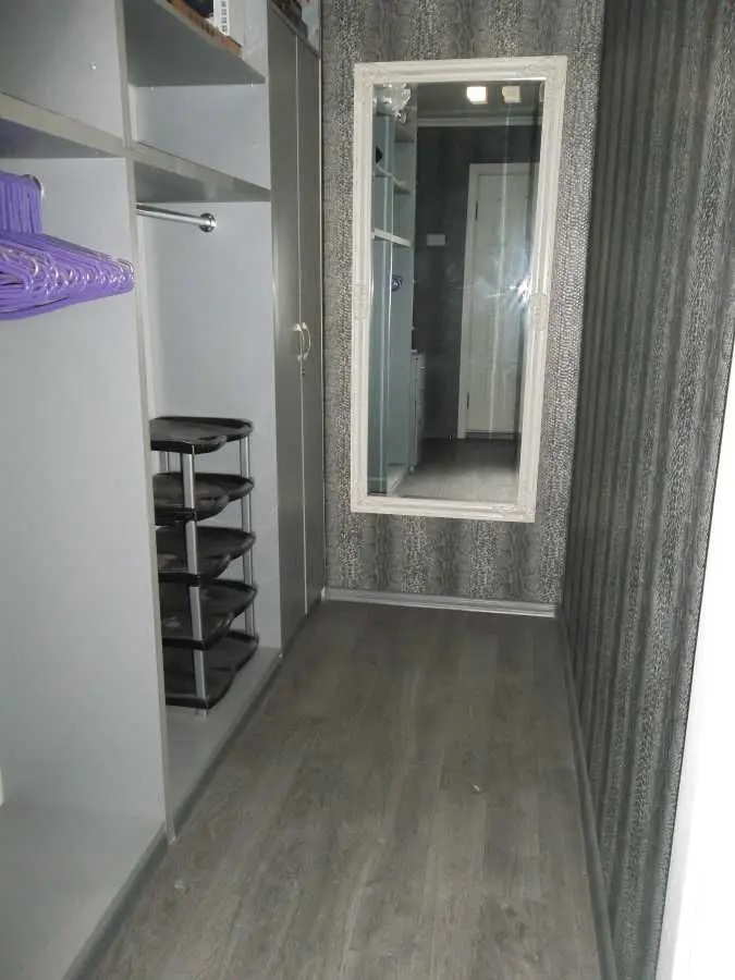 Фото Зняти 1 кімнатну квартиру, Мілютенка вул.  Київ в довгострокову оренду, ціна: 9000 UAH, код 8654