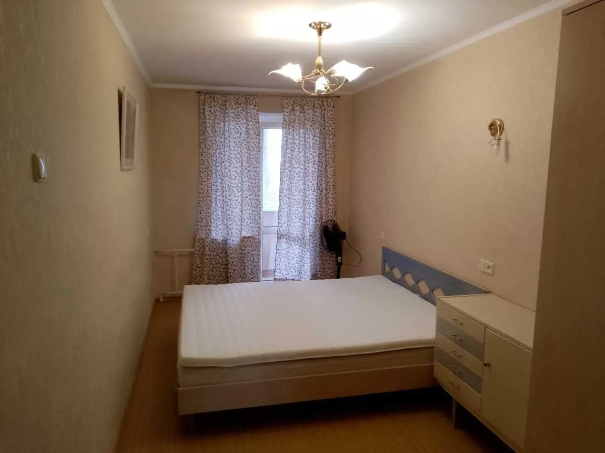 Фото Rent a 3-room apartment, Lesia Kurbasa Avenue 4 Kyiv for long-term rent, price: 13500 UAH, code 8658
