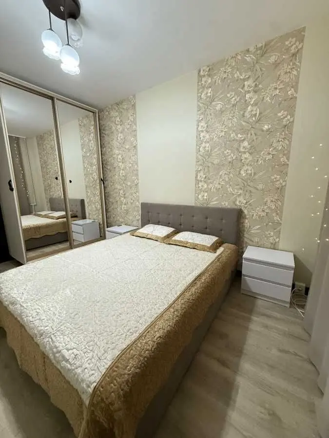 Фото Rent a 2-room apartment, Zhmerynska Street 36 Kyiv for long-term rent, price: 19999 UAH, code 8659