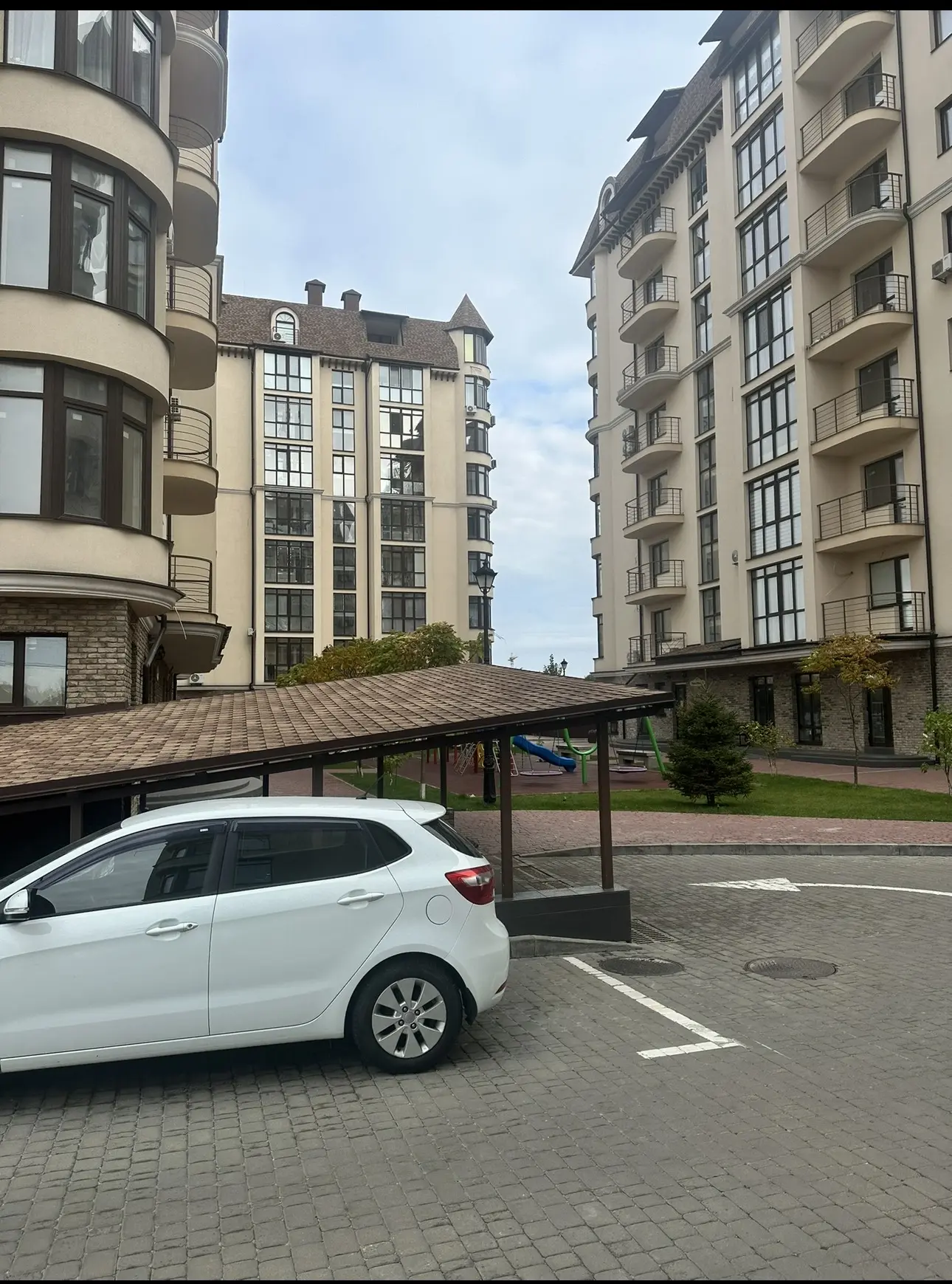 Фото Продаю комерційну нерухомість, 60.3 кв. м, Миру вул.  Новосілки, ціна: 72000 $, код 8662