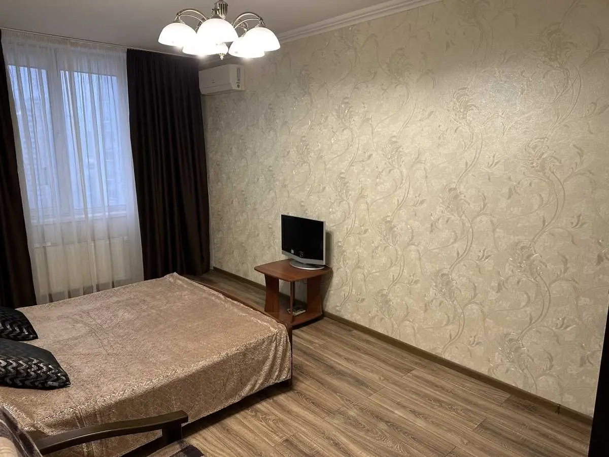 Фото Rent a 1-room apartment, Urlivska Street  Kyiv for long-term rent, price: 17000 UAH, code 8663