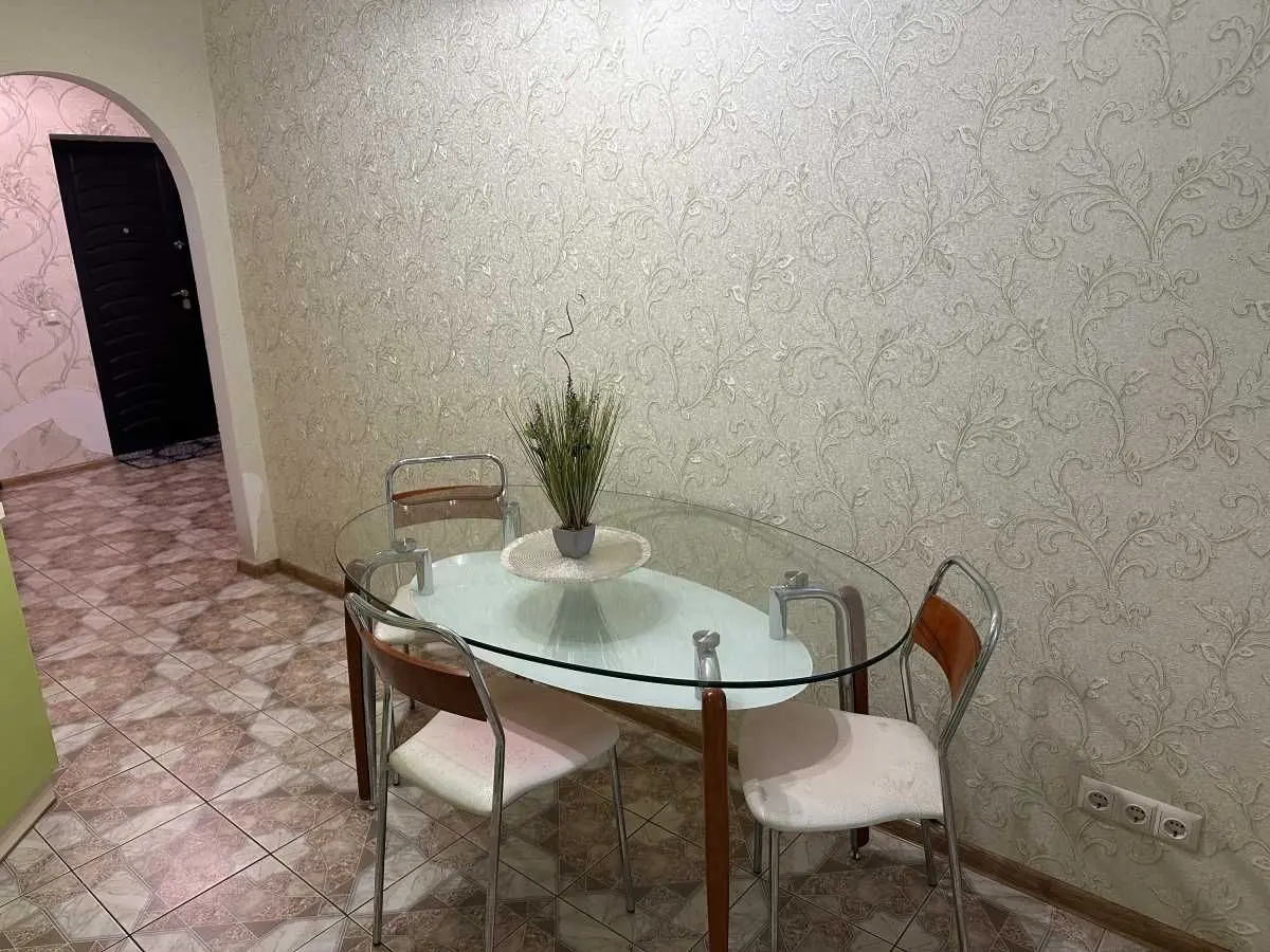Фото Rent a 1-room apartment, Urlivska Street  Kyiv for long-term rent, price: 17000 UAH, code 8663