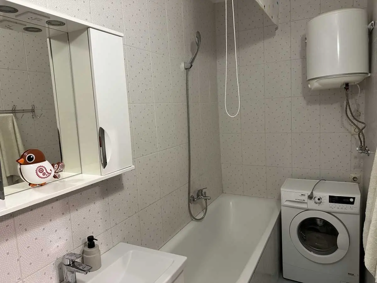 Фото Rent a 1-room apartment, Urlivska Street  Kyiv for long-term rent, price: 17000 UAH, code 8663