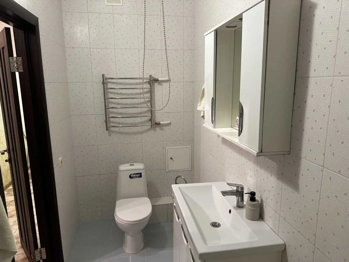 Фото Rent a 1-room apartment, Urlivska Street  Kyiv for long-term rent, price: 17000 UAH, code 8663
