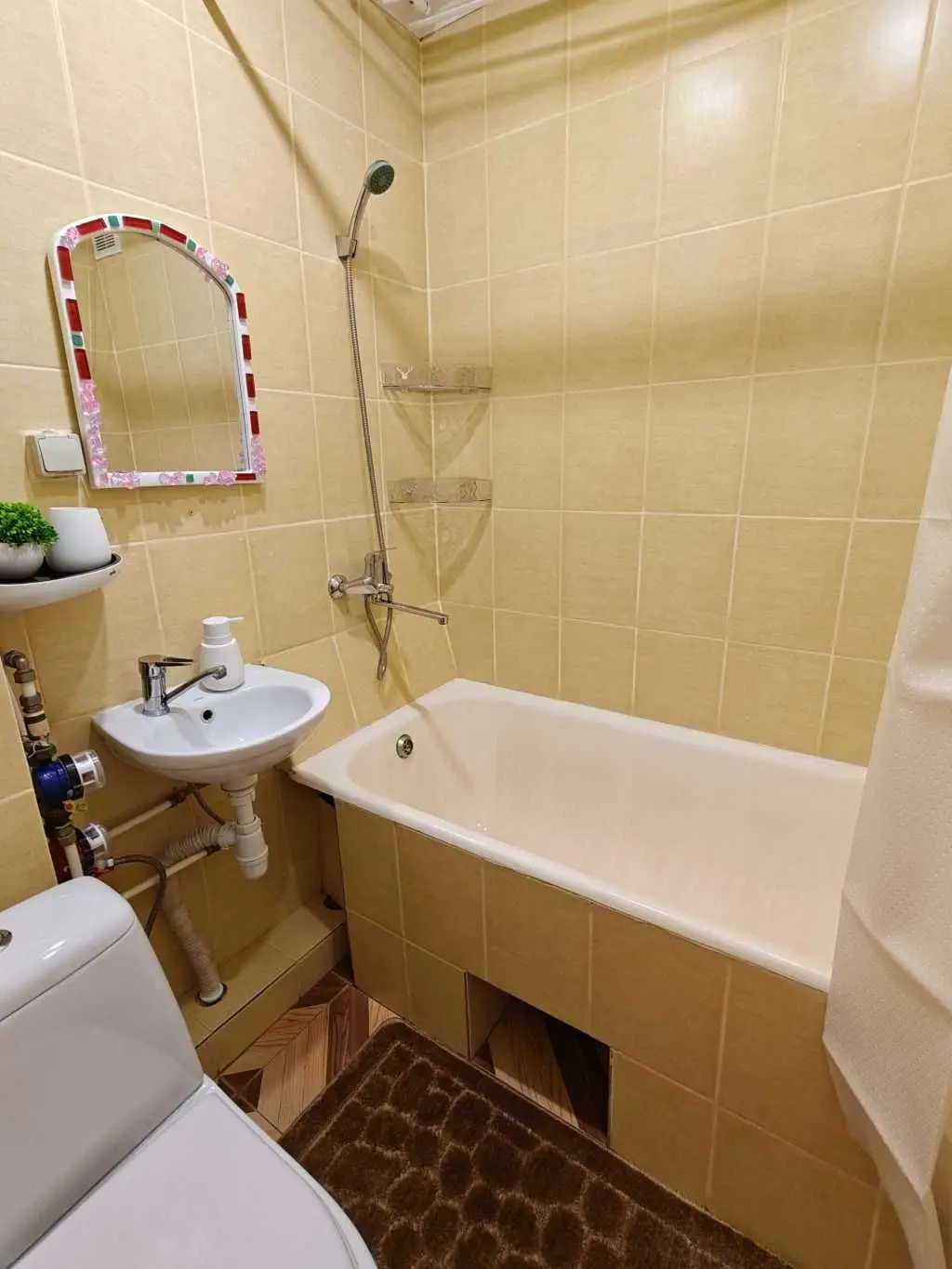 Фото Rent a 1-room apartment, Bazhova Street 6 Kyiv for long-term rent, price: 11000 UAH, code 8665