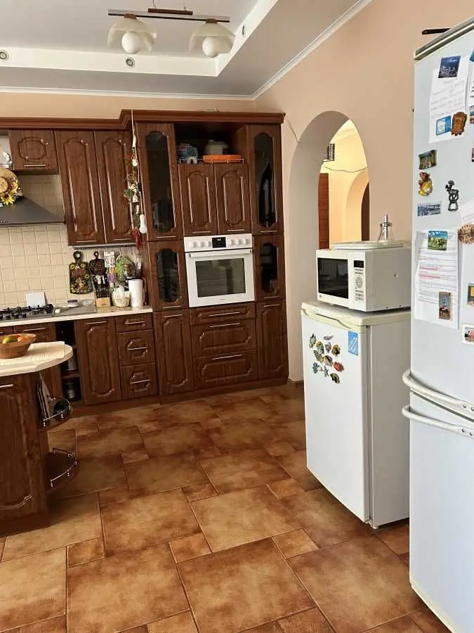 Фото Продаю будинок, 186 кв. м, Шпильова вул.  Рожівка, ціна: 105000 USD, код 8666