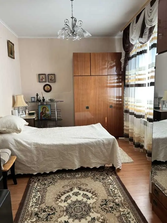 Фото Продаю будинок, 186 кв. м, Шпильова вул.  Рожівка, ціна: 105000 USD, код 8666