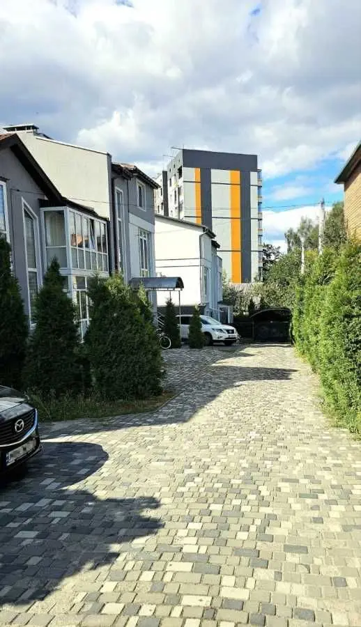 Фото Продаю будинок, 90 кв. м, Мечникова вул.  Ірпінь, ціна: 160000 USD, код 8667