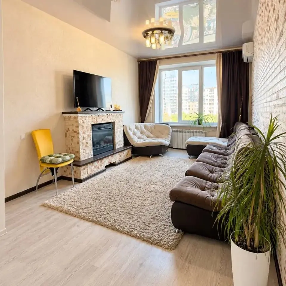 Фото Selling a 3-room apartment, 64 sq.m., Stepana Rudnytskoho street (Sholokhova Street) 5 Dnipro, price: 59000 $, code 8669