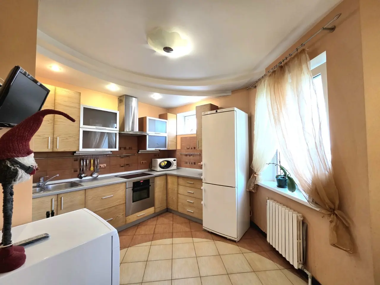 Фото Продаю 2 кімнатну квартиру, 66 кв. м, Миру просп. 7 Дніпро, ціна: 58900 $, код 8671
