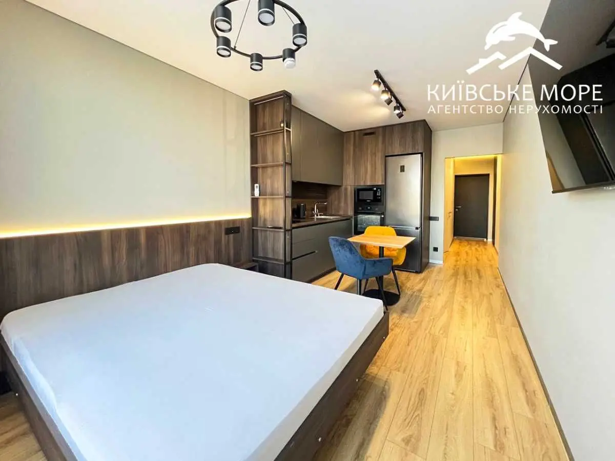 Фото Rent a 1-room apartment, Knyazya Romana Mstyslavychya Street (Henerala Zhmachenka Street)  Kyiv for long-term rent, price: 19000 UAH, code 8673
