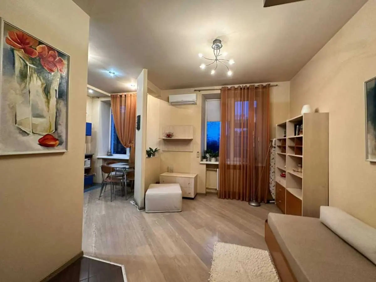 Фото Продаю 2-комнатную квартиру, 52 кв. м, Черняховского ул. 21 Днепр, цена: 54000 USD, код 8677