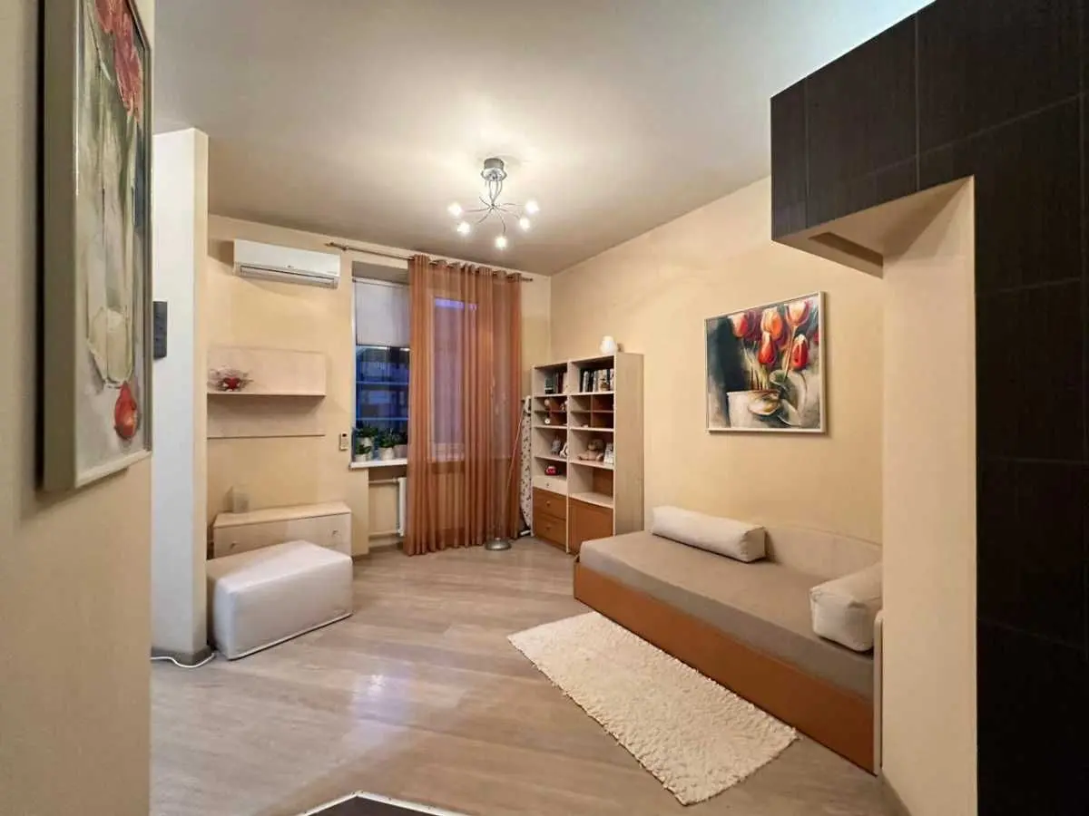 Фото Продаю 2-комнатную квартиру, 52 кв. м, Черняховского ул. 21 Днепр, цена: 54000 USD, код 8677