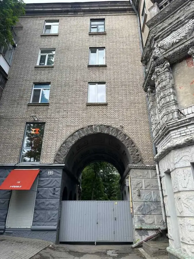 Фото Продаю 2 кімнатну квартиру, 53 кв. м, Дмитра Яворницького просп. 33 Дніпро, ціна: 67000 USD, код 8678