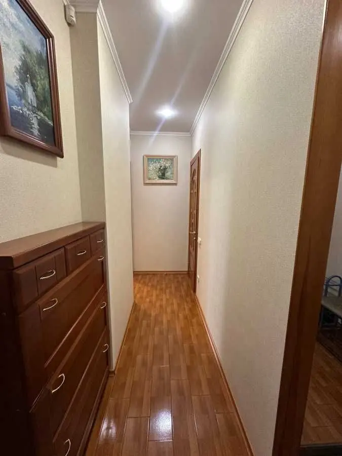 Фото Продаю 2 кімнатну квартиру, 53 кв. м, Дмитра Яворницького просп. 33 Дніпро, ціна: 67000 USD, код 8678