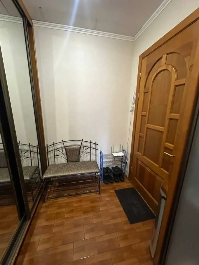 Фото Продаю 2 кімнатну квартиру, 53 кв. м, Дмитра Яворницького просп. 33 Дніпро, ціна: 67000 USD, код 8678