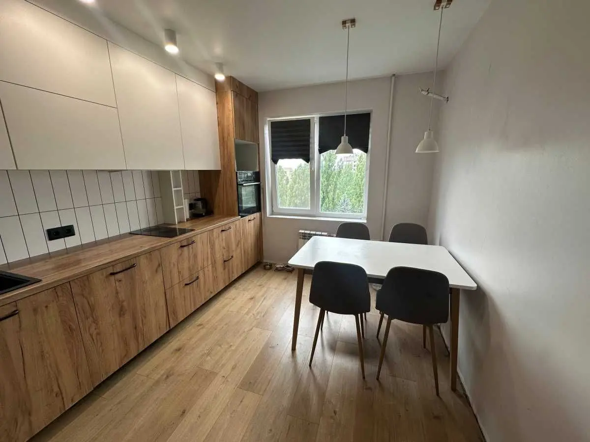 Фото Продаю 3-комнатную квартиру, 64 кв. м, Тополёвая ул. 15 Днепр, цена: 68000 $, код 8681