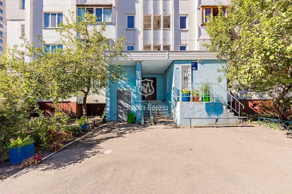 Фото Selling a 1-room apartment, 43.3 sq.m., Liskivska Street 18в Kyiv, price: 47000 USD, code 8682