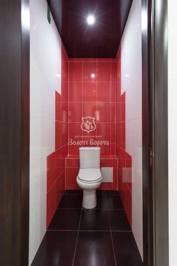 Фото Selling a 2-room apartment, 63 sq.m., Miru Street  Sofiivska Borschahivka, price: 87000 USD, code 8683