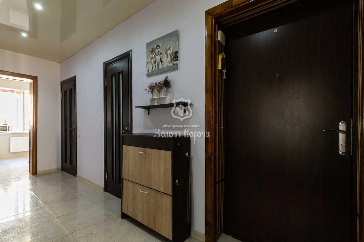 Фото Selling a 2-room apartment, 63 sq.m., Miru Street  Sofiivska Borschahivka, price: 87000 USD, code 8683