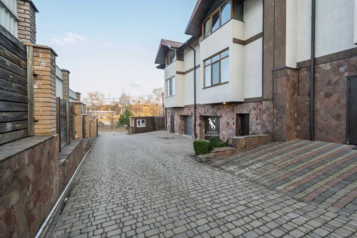 Фото Зняти будинок, Погребного вул.  Лісники в довгострокову оренду, ціна: 1000 USD, код 8685