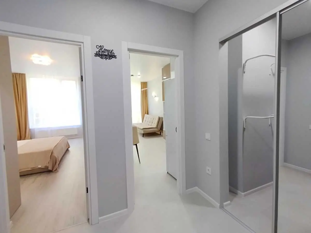 Фото Selling a 1-room apartment, 42 sq.m., Hryhoriya Skovorody street  Irpin, price: 82000 USD, code 8689