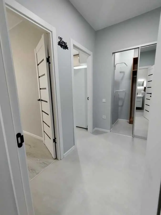 Фото Selling a 1-room apartment, 42 sq.m., Hryhoriya Skovorody street  Irpin, price: 82000 USD, code 8689