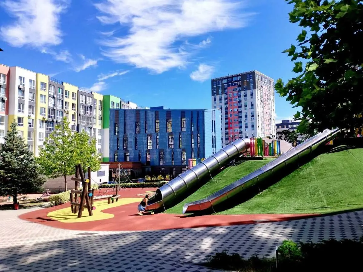 Фото Selling a 1-room apartment, 42 sq.m., Hryhoriya Skovorody street  Irpin, price: 82000 USD, code 8689