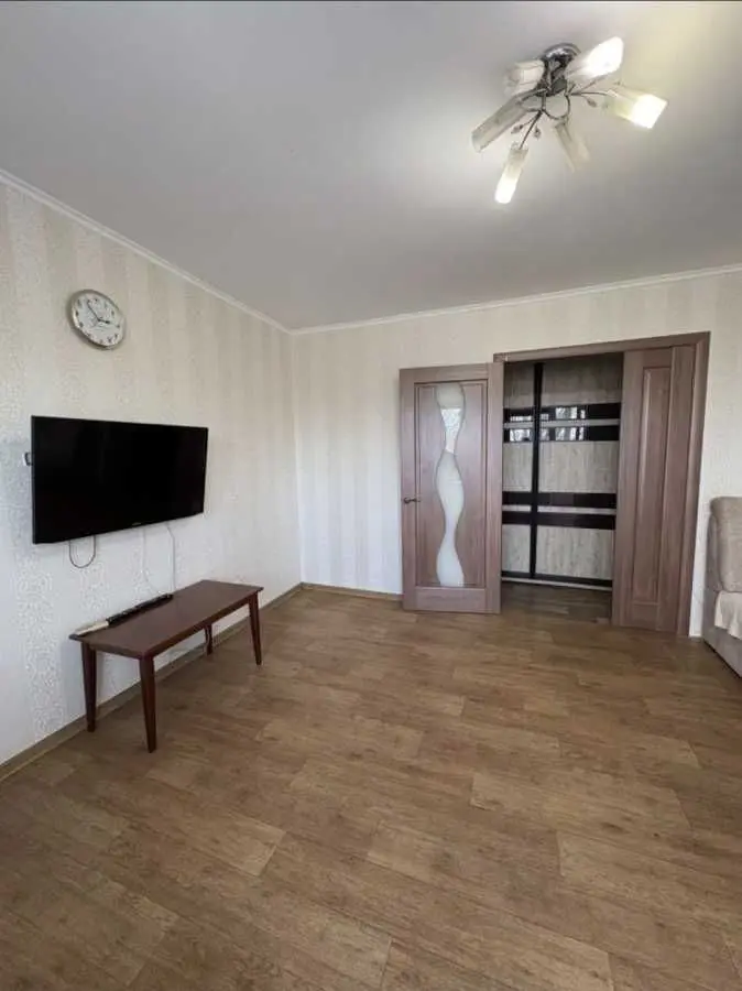 Фото Selling a 3-room apartment, 65 sq.m., Dotsenka Street 25в Chernihiv, price: 55000 USD, code 8690