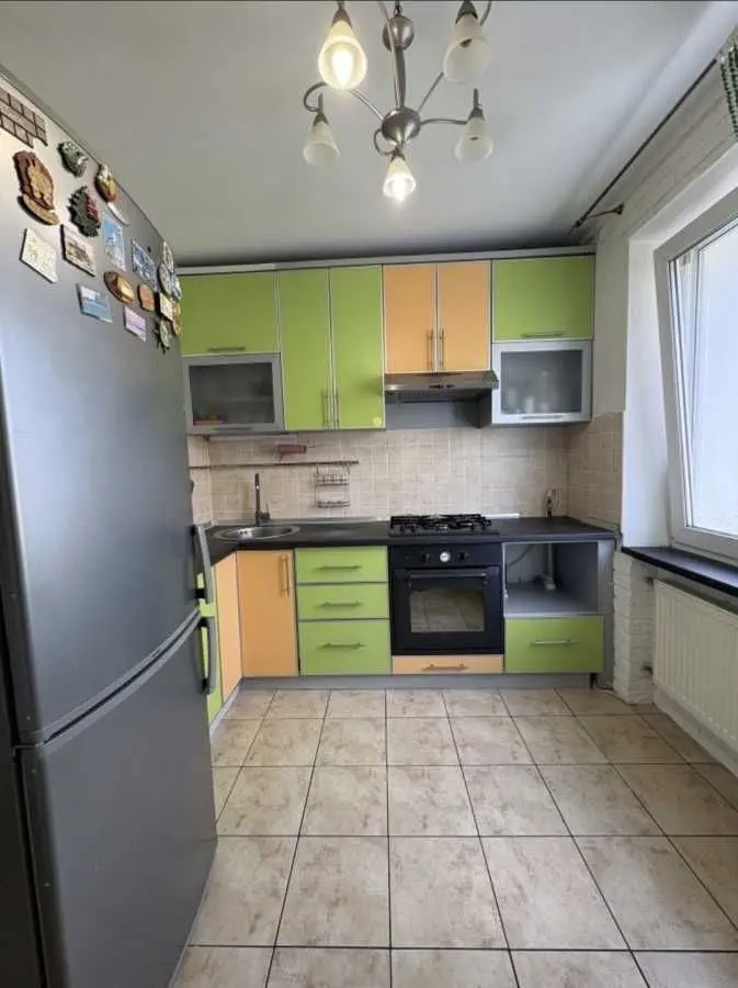 Фото Selling a 3-room apartment, 65 sq.m., Dotsenka Street 25в Chernihiv, price: 55000 USD, code 8690