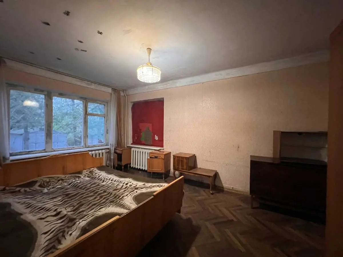 Фото Продаю 2-комнатную квартиру, 47 кв. м, Салютная ул. 29а Киев, цена: 45000 USD, код 8691