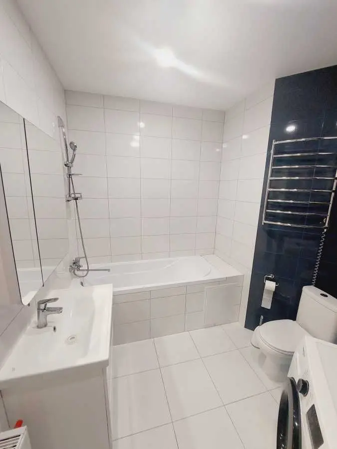 Фото Rent a 1-room apartment, Metrolohichna Street 62 Kyiv for long-term rent, price: 20000 UAH, code 8692