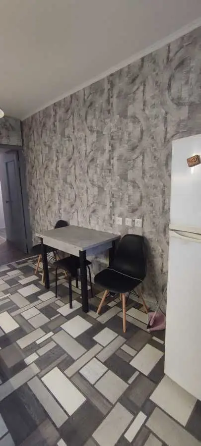 Фото Зняти 1 кімнатну квартиру, Милославська вул.  Київ в довгострокову оренду, ціна: 9000 UAH, код 8694