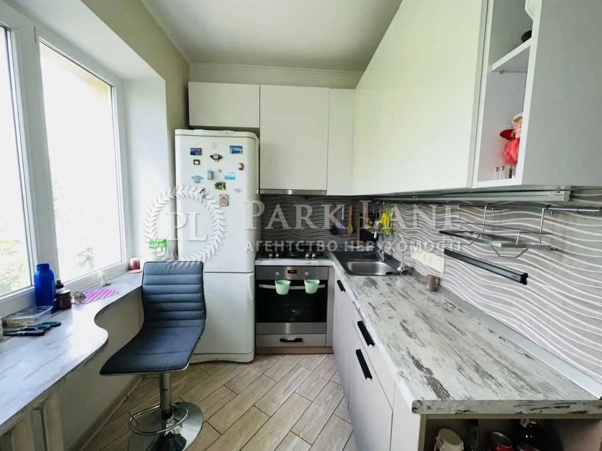 Фото Продаю 1-комнатную квартиру, 33 кв. м, Энтузиастов ул. 3/1 Киев, цена: 65000 USD, код 8695