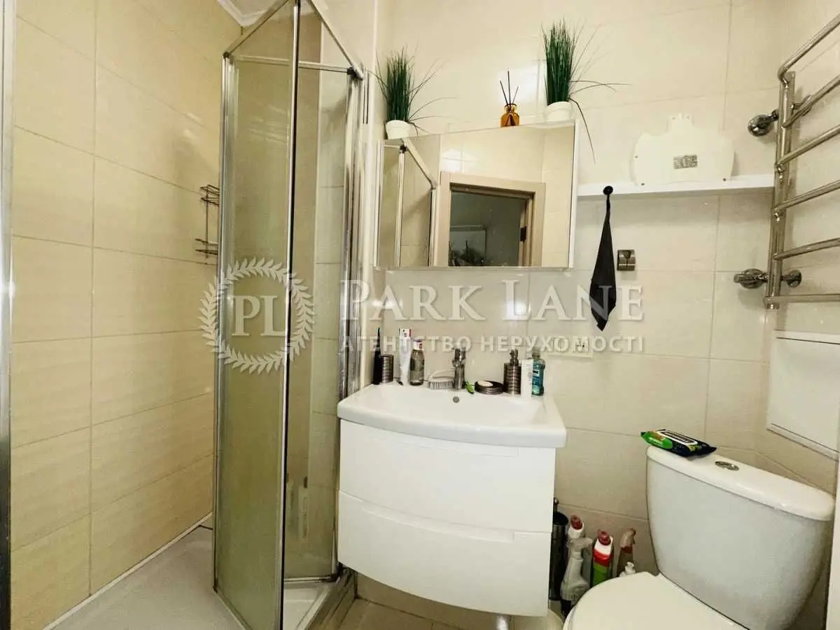 Фото Продаю 1-комнатную квартиру, 33 кв. м, Энтузиастов ул. 3/1 Киев, цена: 65000 USD, код 8695