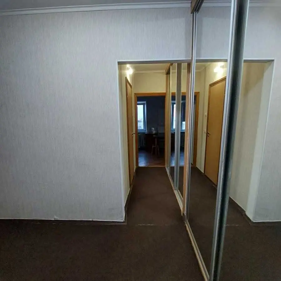 Фото Зняти 1 кімнатну квартиру, Федора Ернста вул. 2 Київ в довгострокову оренду, ціна: 12000 UAH, код 8697