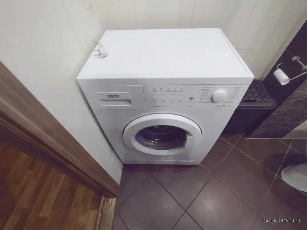 Фото Зняти 1 кімнатну квартиру, Григорія Ващенка вул. 3 Київ в довгострокову оренду, ціна: 13500 UAH, код 8698