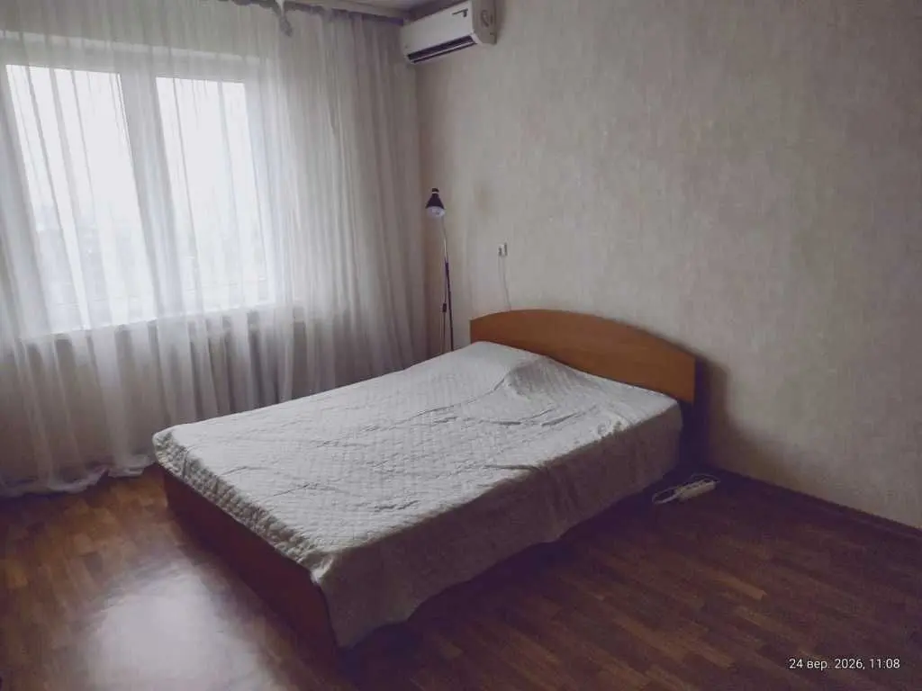 Фото Зняти 1 кімнатну квартиру, Григорія Ващенка вул. 3 Київ в довгострокову оренду, ціна: 13500 UAH, код 8698