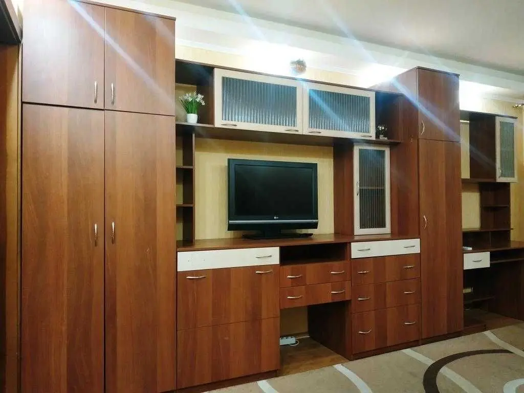 Фото Зняти 1 кімнатну квартиру, Миколи Лаврухіна вул. 5 Київ в довгострокову оренду, ціна: 10000 UAH, код 8699