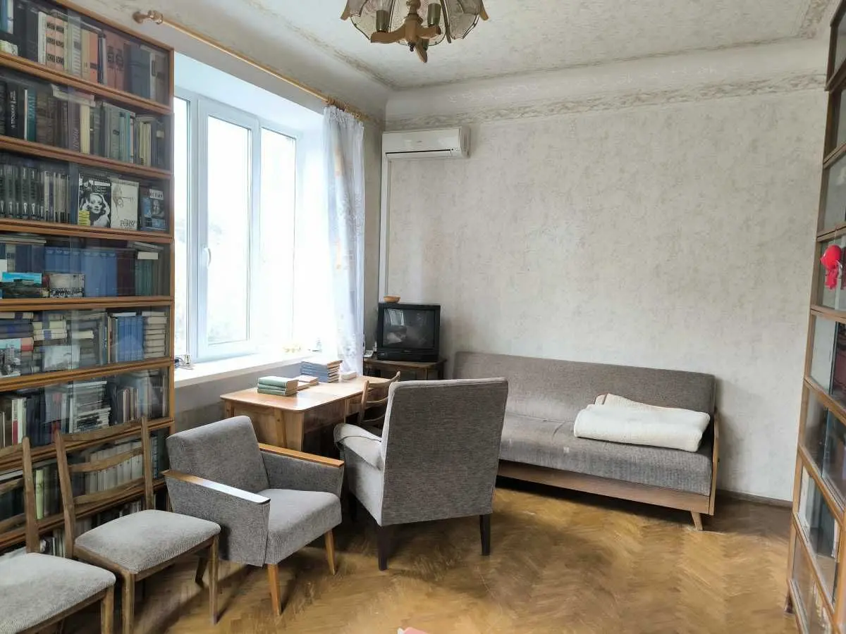 Фото Продаю 3-комнатную квартиру, 75 кв. м, Джона Маккейна ул. (Ивана Кудри) 41/22 Киев, цена: 140000 USD, код 8700