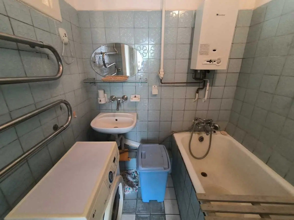 Фото Продаю 3-комнатную квартиру, 75 кв. м, Джона Маккейна ул. (Ивана Кудри) 41/22 Киев, цена: 140000 USD, код 8700