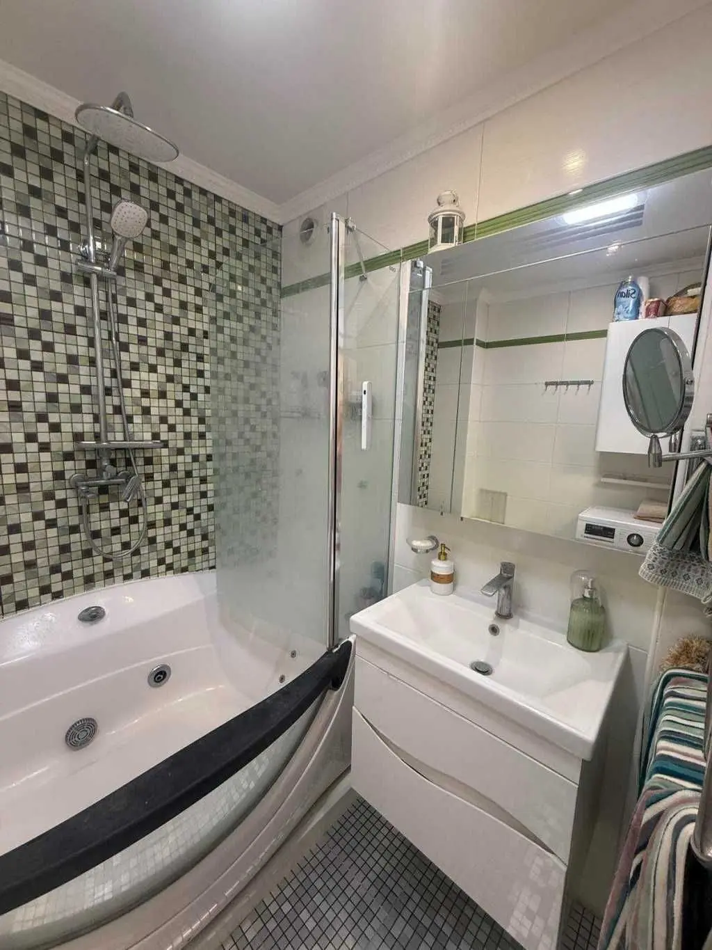 Фото Продаю 3-комнатную квартиру, 99 кв. м, Киев, цена: 120000 USD, код 8701
