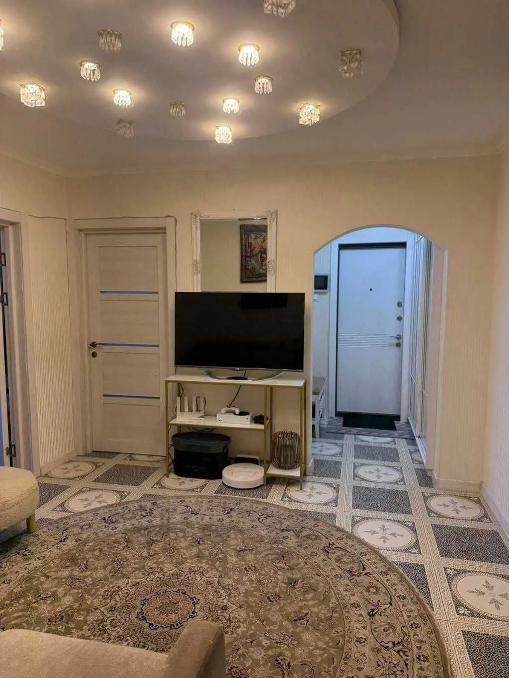 Фото Продаю 3-комнатную квартиру, 99 кв. м, Киев, цена: 120000 USD, код 8701