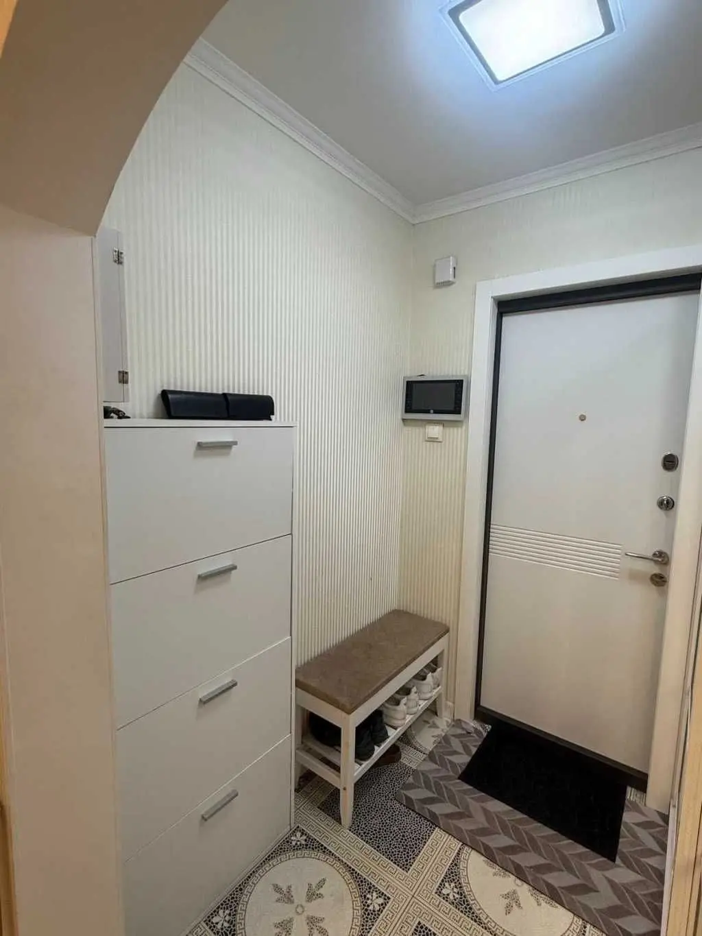 Фото Продаю 3-комнатную квартиру, 99 кв. м, Киев, цена: 120000 USD, код 8701