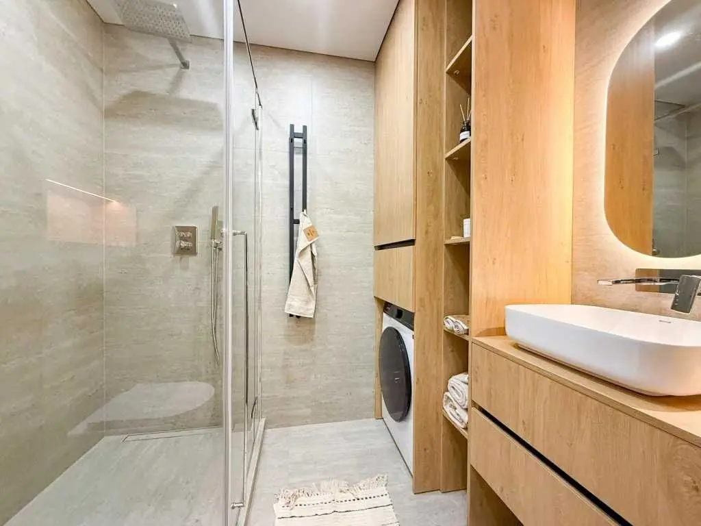 Фото Selling a 1-room apartment, 41 sq.m., Mykhaila Maksymovycha Street (Onufriia Trutenka Street)  Kyiv, price: 123000 USD, code 8706