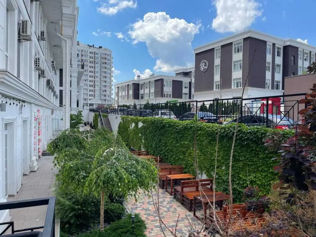 Фото Selling a 1-room apartment, 41 sq.m., Mykhaila Maksymovycha Street (Onufriia Trutenka Street)  Kyiv, price: 123000 USD, code 8706
