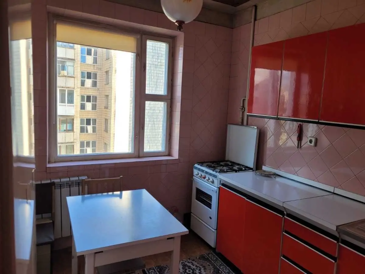 Фото Зняти 2 кімнатну квартиру, Сім’ї Ідзиковських вул. (Михайла Мишина) 4 Київ в довгострокову оренду, ціна: 13000 UAH, код 8708