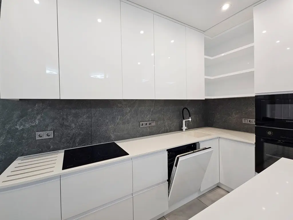 Фото Продаю 3 кімнатну квартиру, 96 кв. м, Євгена Сверстюка вул. 6д Київ, ціна: 230000 $, код 8710